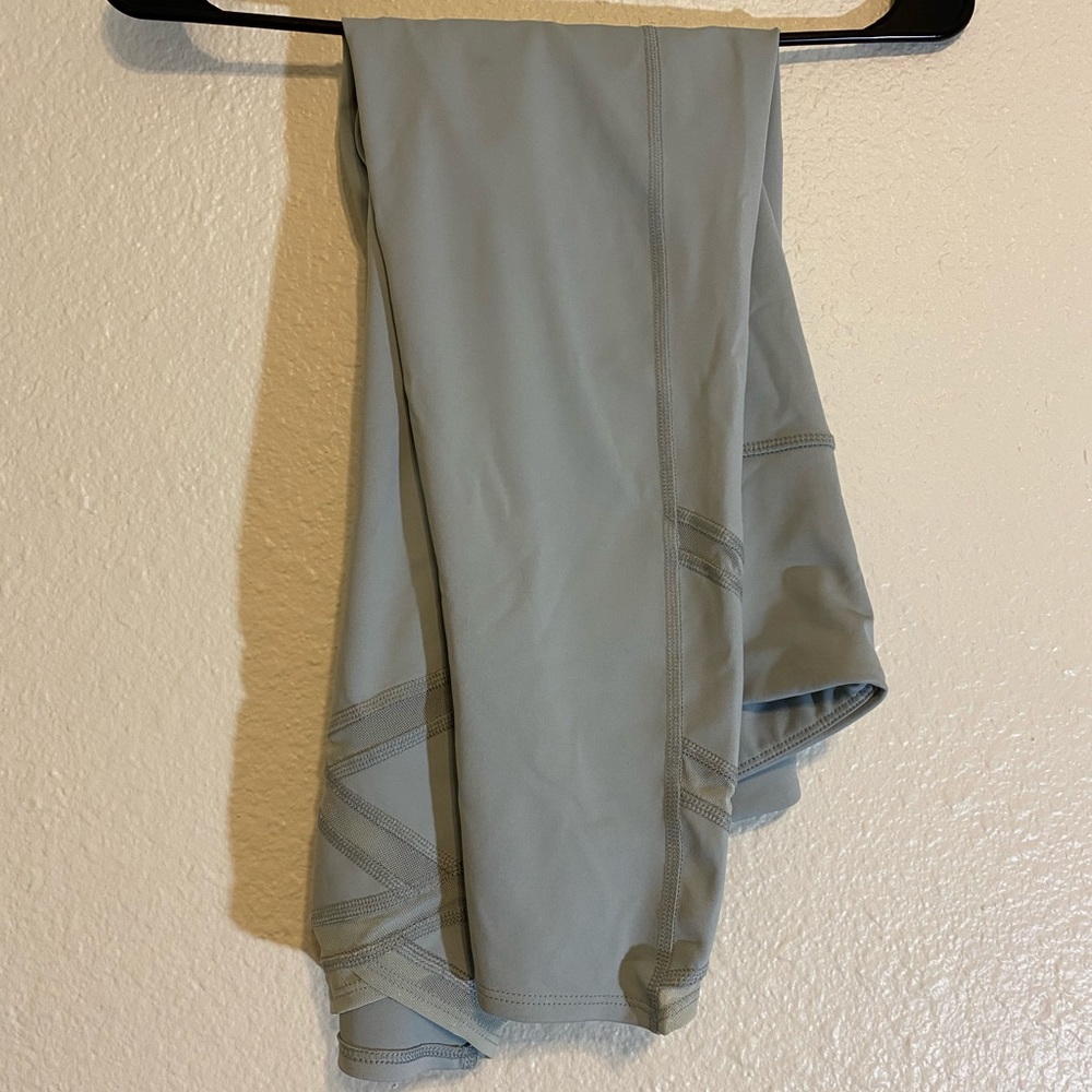 Layer8 Light Blue Women’s Cropped Workout Leggings